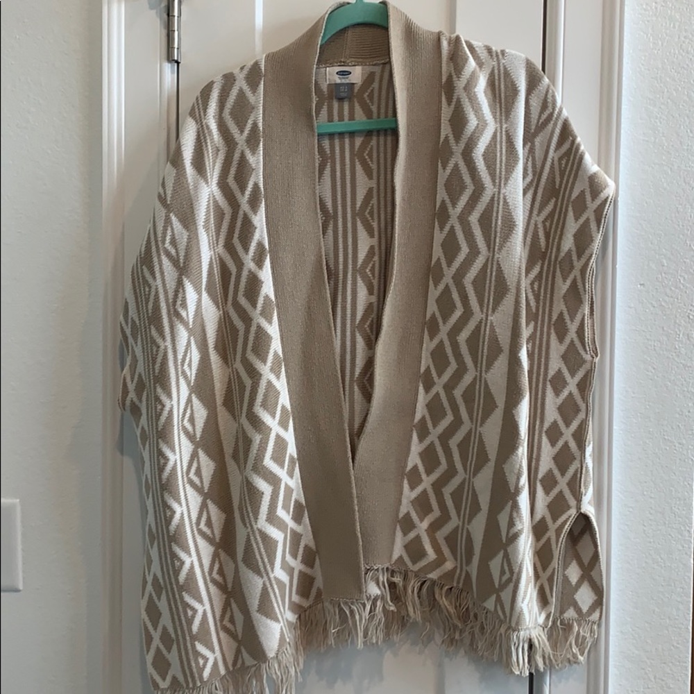 Old navy poncho style sweater